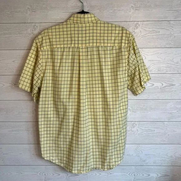 Men’s Van Heusen button front casual shirts size medium - Picture 4 of 9